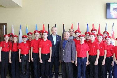 «Быть первыми во всем!»